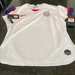Nike • USWNT Jersey (NWT)
